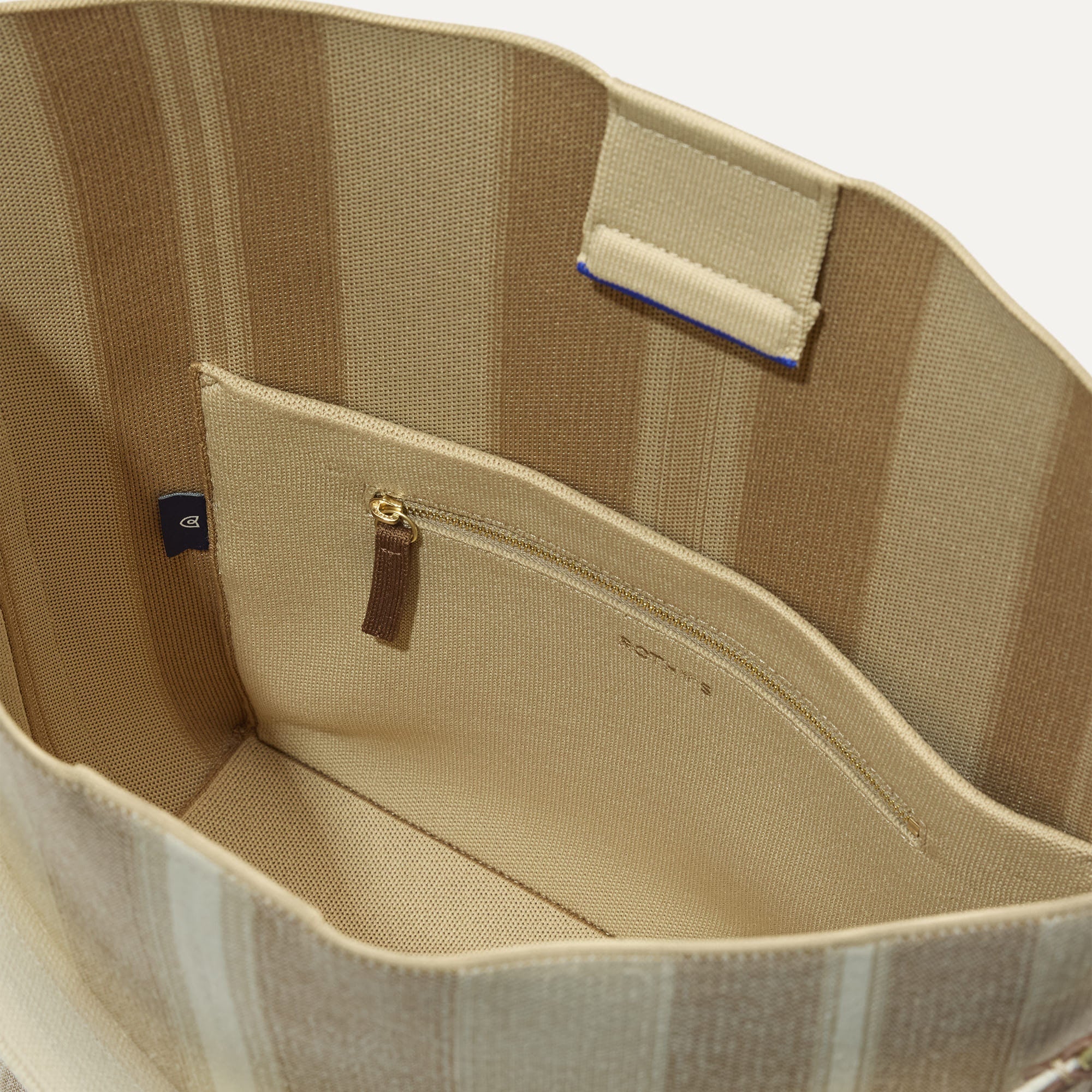 The Bucket Bag - Oat Latte