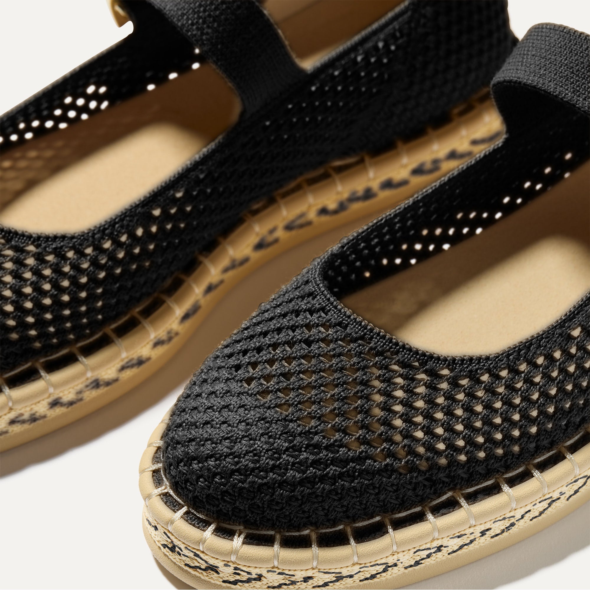 The Espadrille Mary Jane - Black