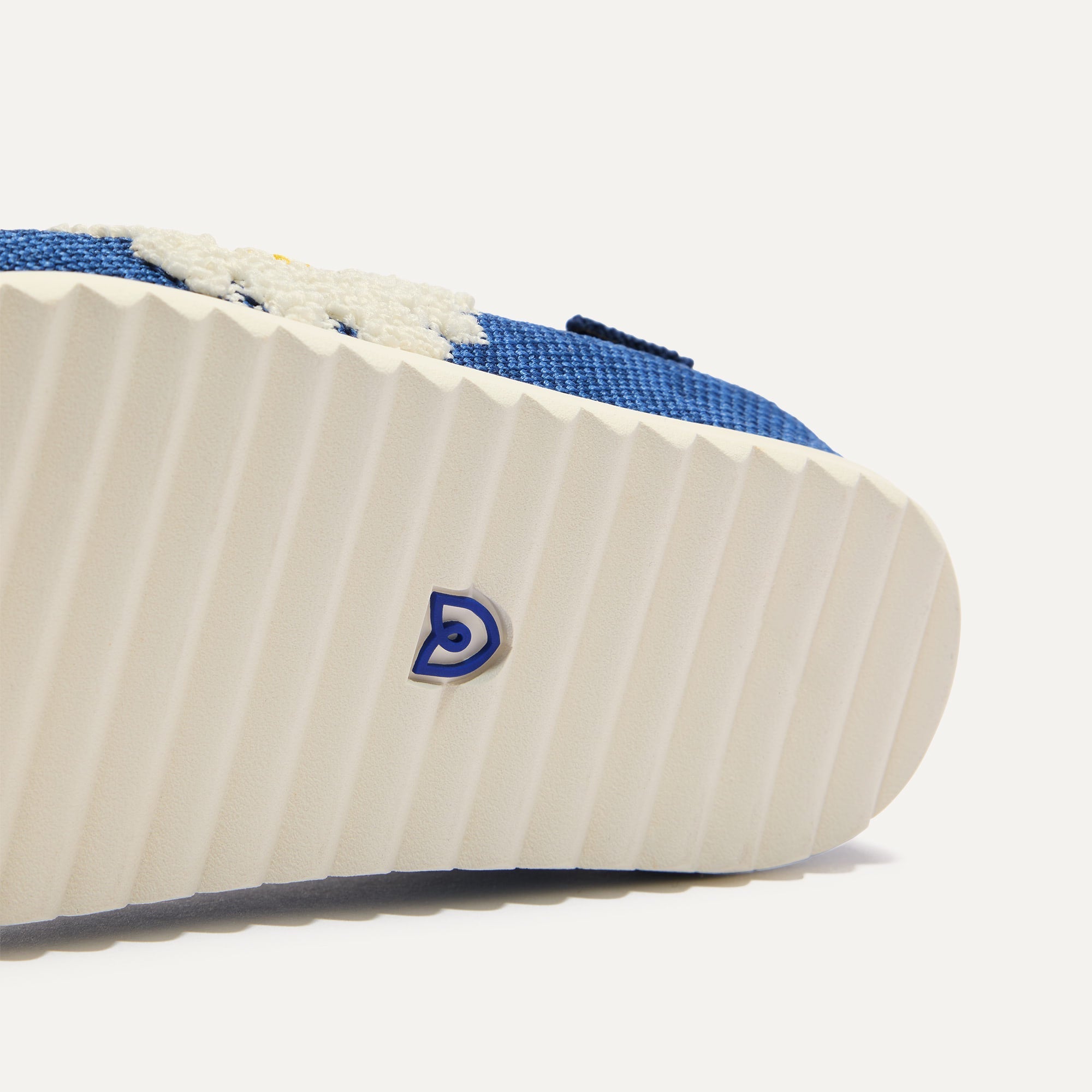 The Kids Clog - Indigo Daisy