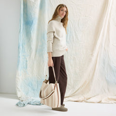 The Bucket Bag - Oat Latte